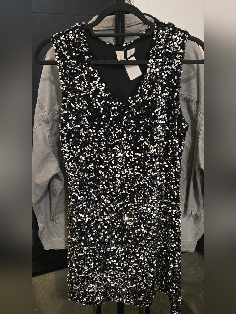 Joie Sequin Mini Dress in Black & Silver Size Large NWT